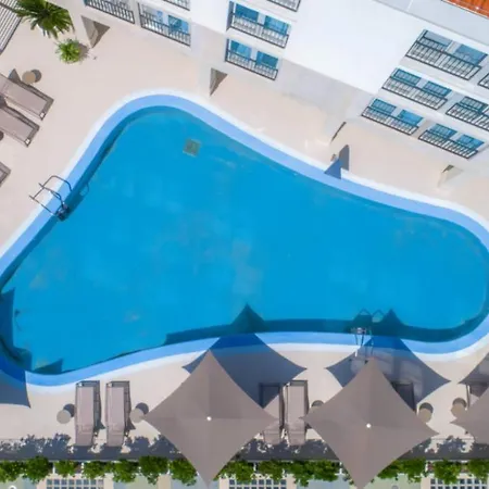 Garden Palace Apartmán